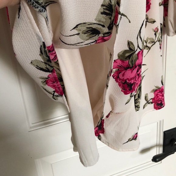 NWT charlotte russe flower romper - Picture 8 of 8